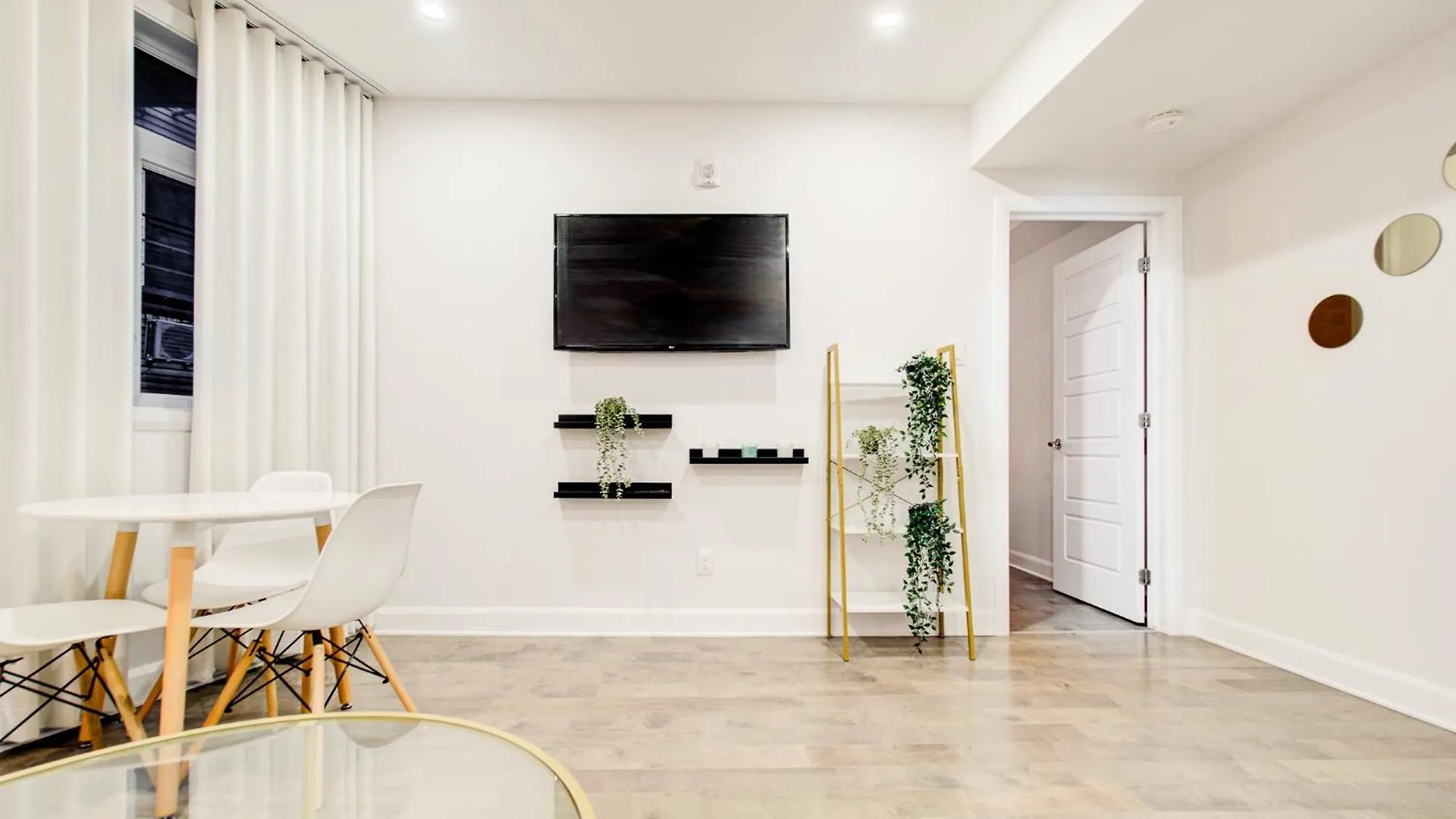 Vista Apartment Montreal