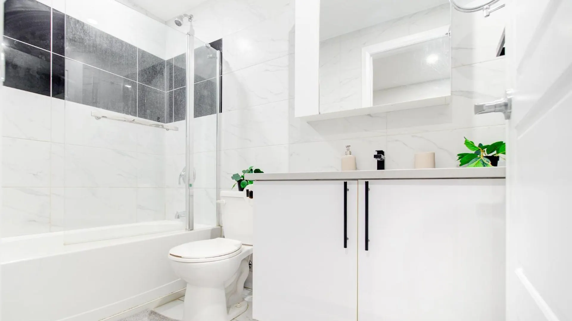 Vista Apartment Montreal