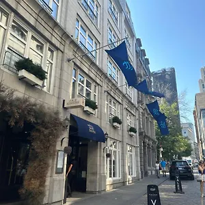 Hotel Saint-sulpice, Montreal