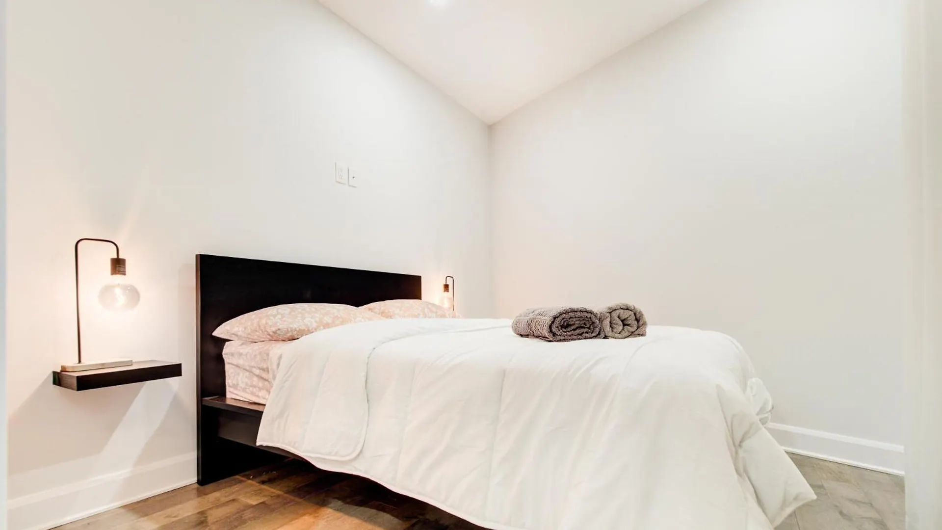 Vista Apartment Montreal